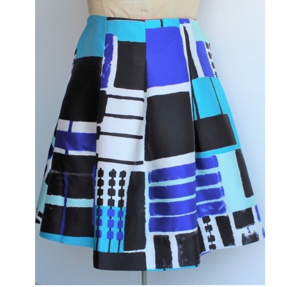 Lane Bryant Dresses & Skirts - Lane Bryant Geometric Short Skirt